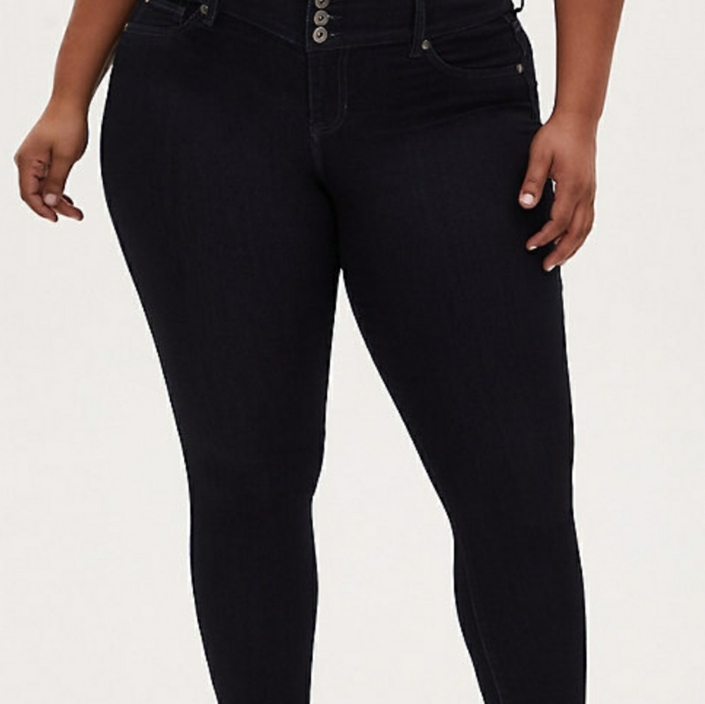 Torrid Dark Wash Jeggings